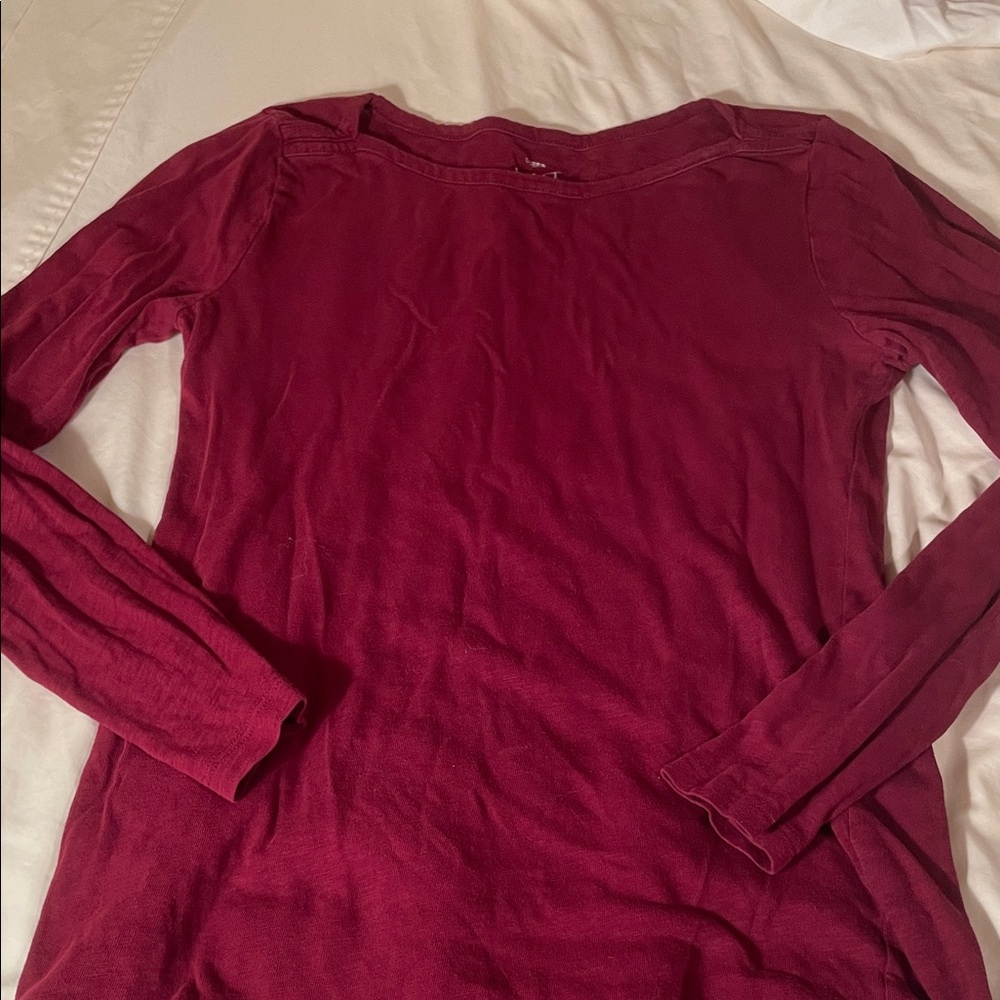 Women's Burgundy Long Sleeve Top